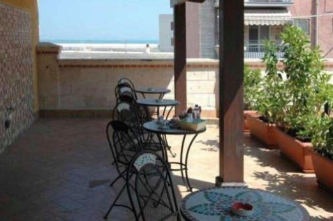 B&B Al Porto Novo 비쉘리에 외부 사진