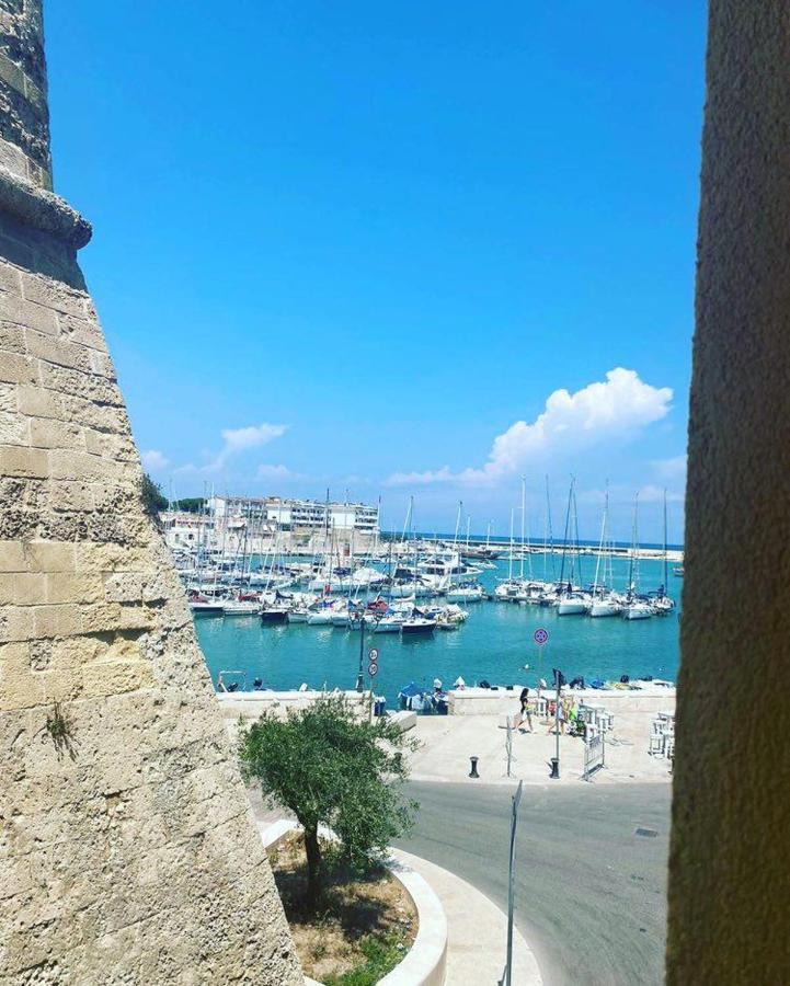 B&B Al Porto Novo 비쉘리에 외부 사진